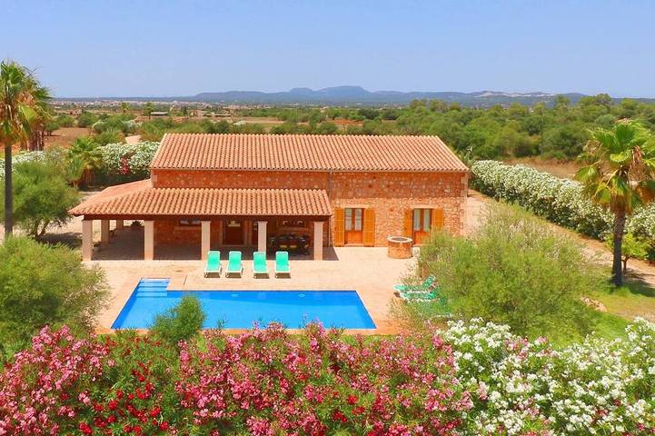 Villa für 8 Personen, mit Terrasse und Garten, mit Haustier - 1