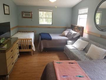 Camping for 8 Guests in Steinhatchee, Taylor County, Picture 2