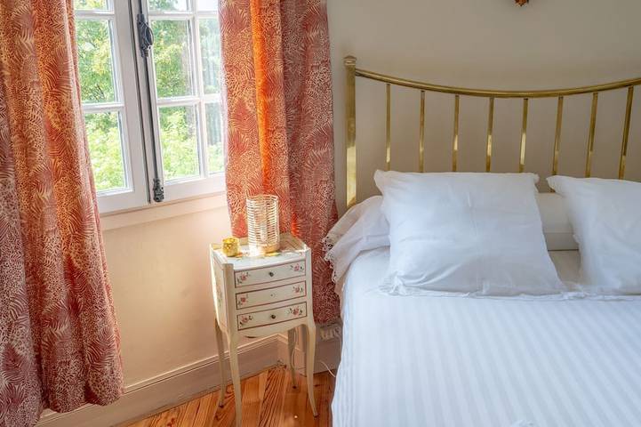 Location de vacances pour 13 personnes, avec jardin à Haux - 3