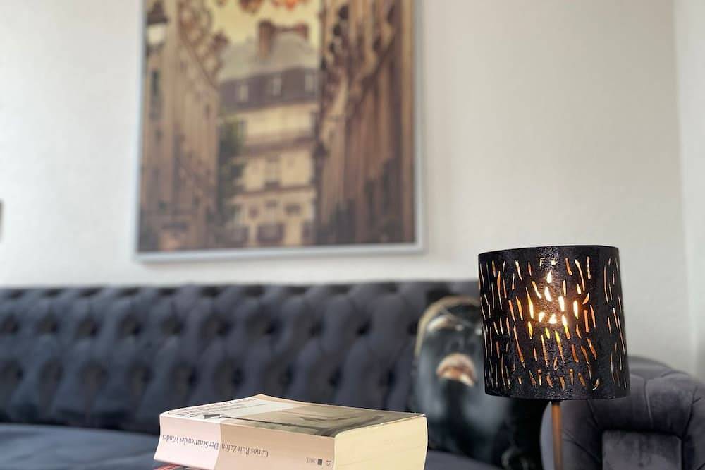 Ganze Wohnung, Lichtdurchflutete Ferienwohnung (60 qm) für zwei Personen mit Südbalkon in Bad Sassendorf, Kreis Soest