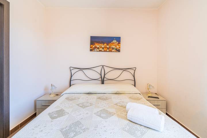 Appartement entier, Appartement de vacances "San Martino Sofia" avec terrasse privée, balcon et Wi-Fi in Cassibile, Syracuse