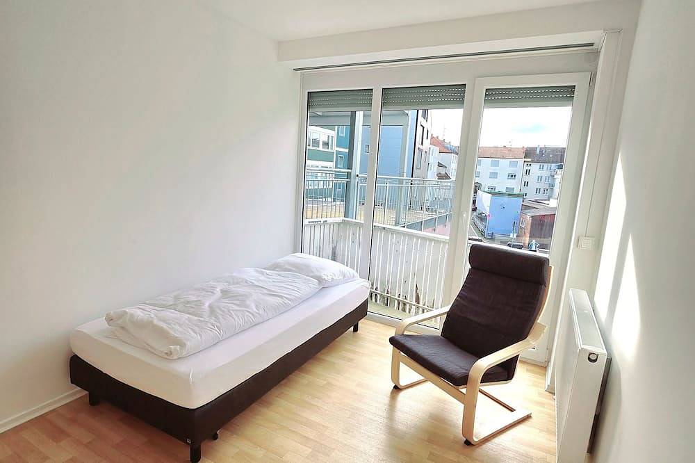 Ganze Wohnung, Apartments Efde Gmbh -  Allee 41 Deluxe Apartment 16 in Heilbronn, Kurpfalz