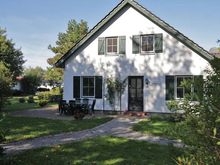 Filter.fish_travel.vacation_home für 5 Personen, mit Terrasse und Garten in Groß Mohrdorf - 2