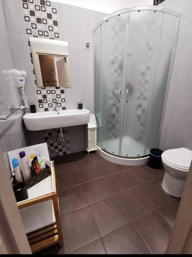 Chambre d’hôte pour 3 personnes, avec vue et balcon à Gela - 2