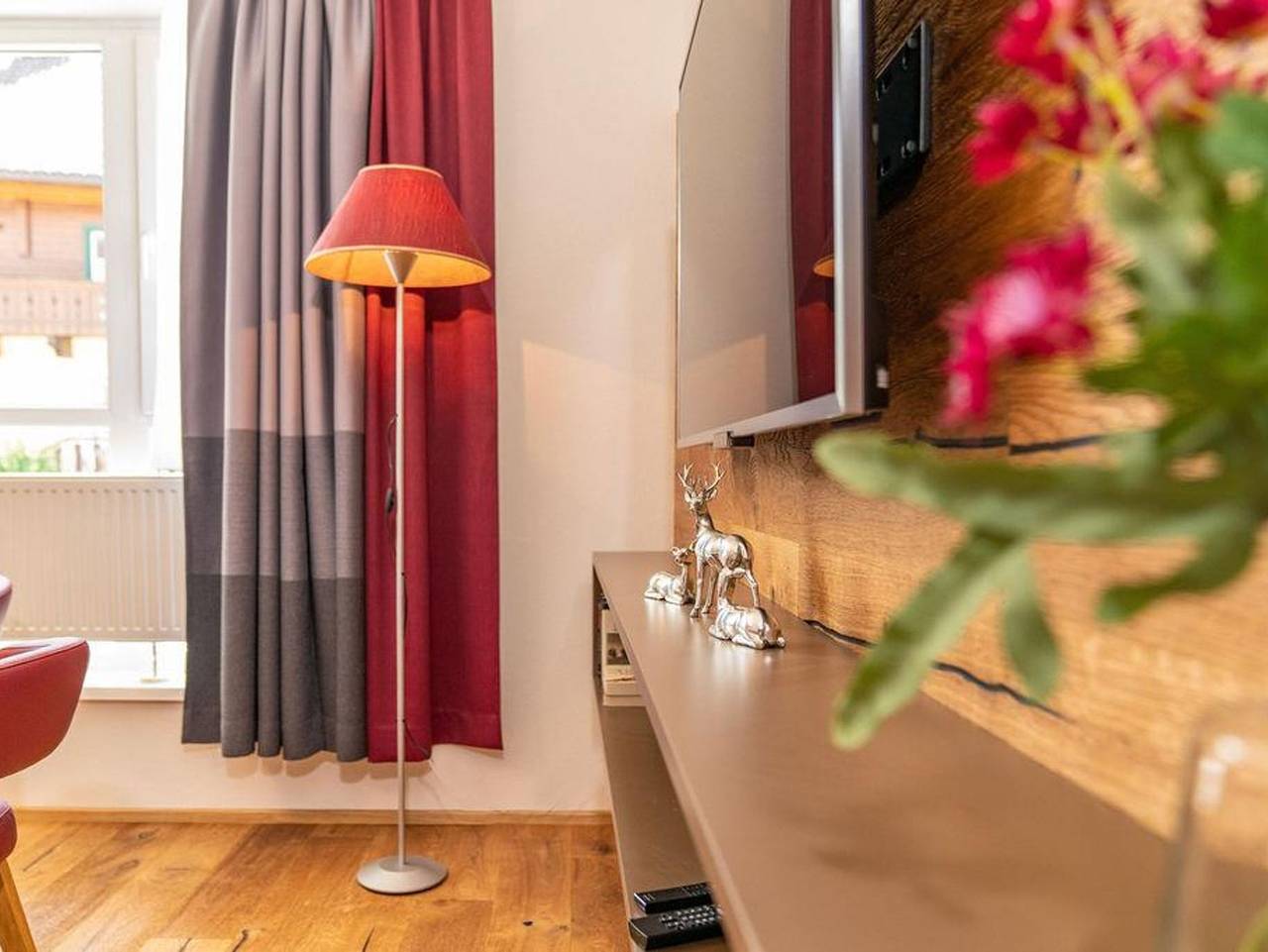 Ganze Ferienwohnung, Apartments Greisslerei - Appartement, 2 Schlafzimmer, Dusche, Wc in Aich, Schladming-Dachstein