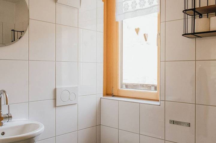 Chalet für 8 Personen, mit Balkon und Garten sowie Sauna in Au - 4