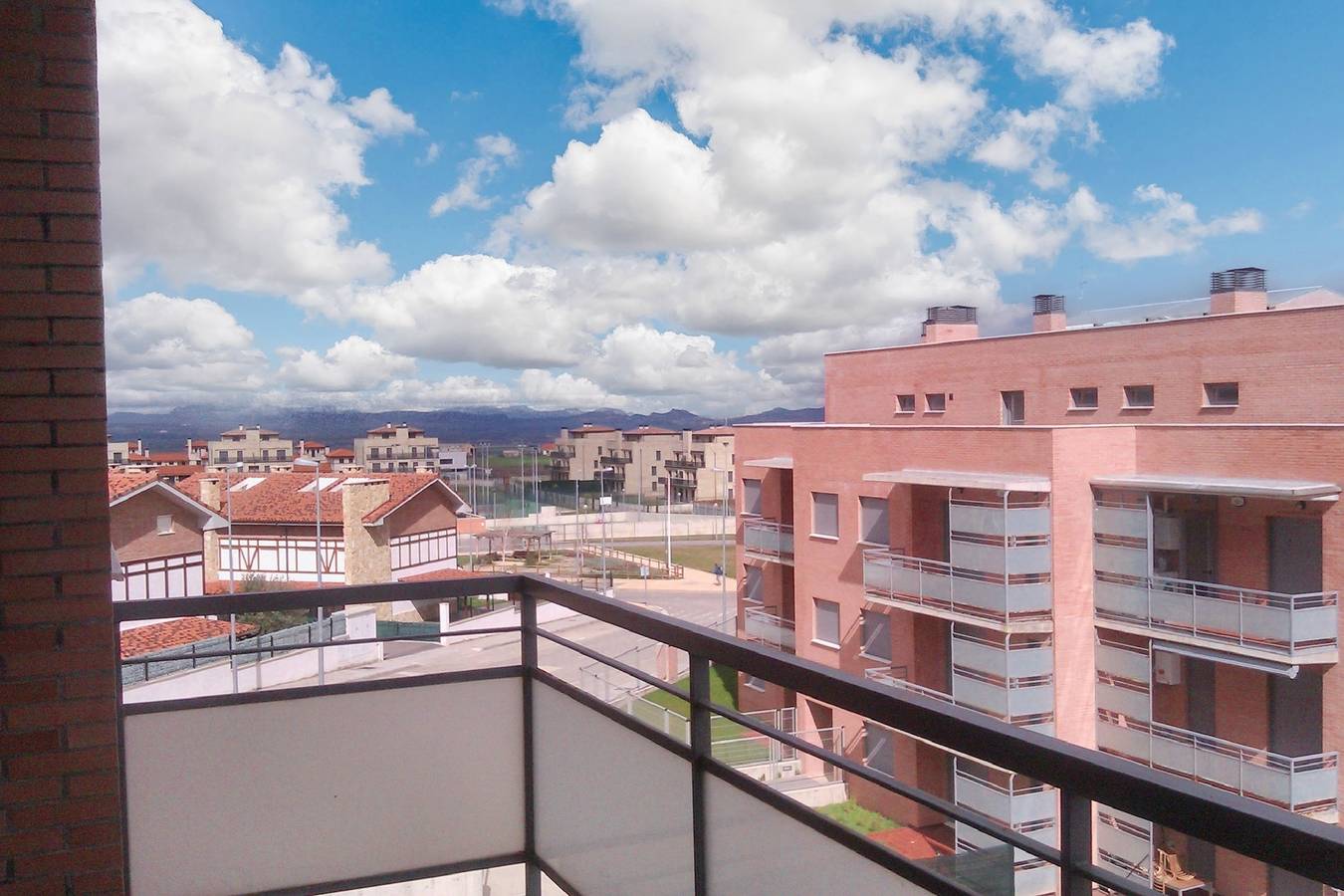 Apartamento entero, Apartamento Confort Cirueña + Piscina in Cirueña, Provincia de La Rioja