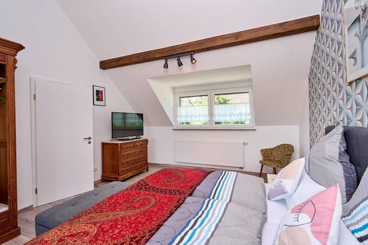Ganze Ferienwohnung, 2-Bett-Ferienwohnung Dusche/Wc, 1 Schlafraum in Schalkenmehren, Vulkaneifel