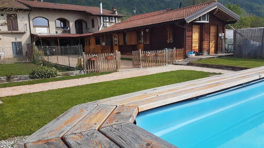 Hôtel pour 2 personnes, avec vue ainsi que piscine et jardin à Villar San Costanzo - 4