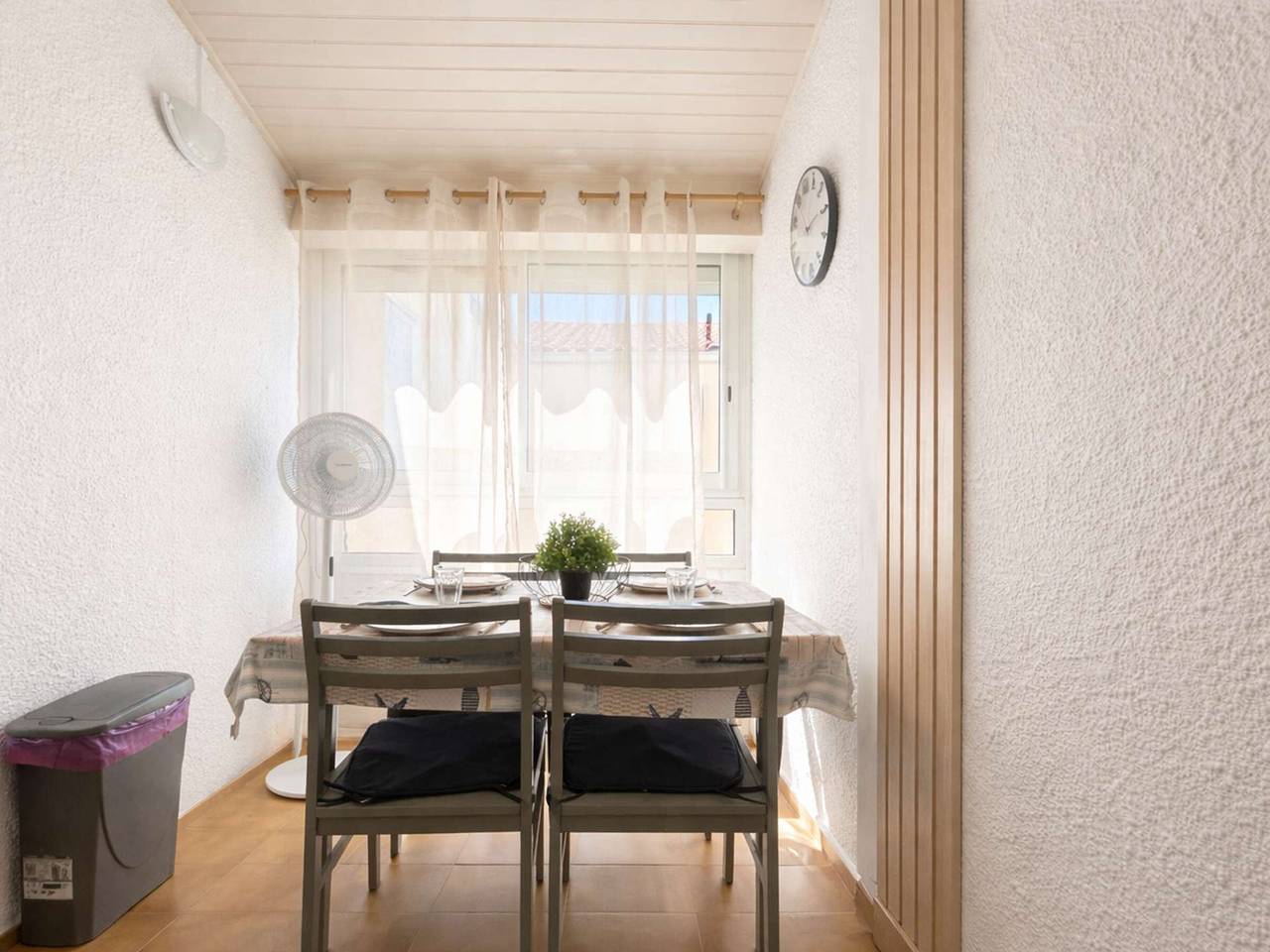 Apartamento entero, Estudio tranquilo cerca de la playa - 4 pers. in Narbonne Plage, Narbona
