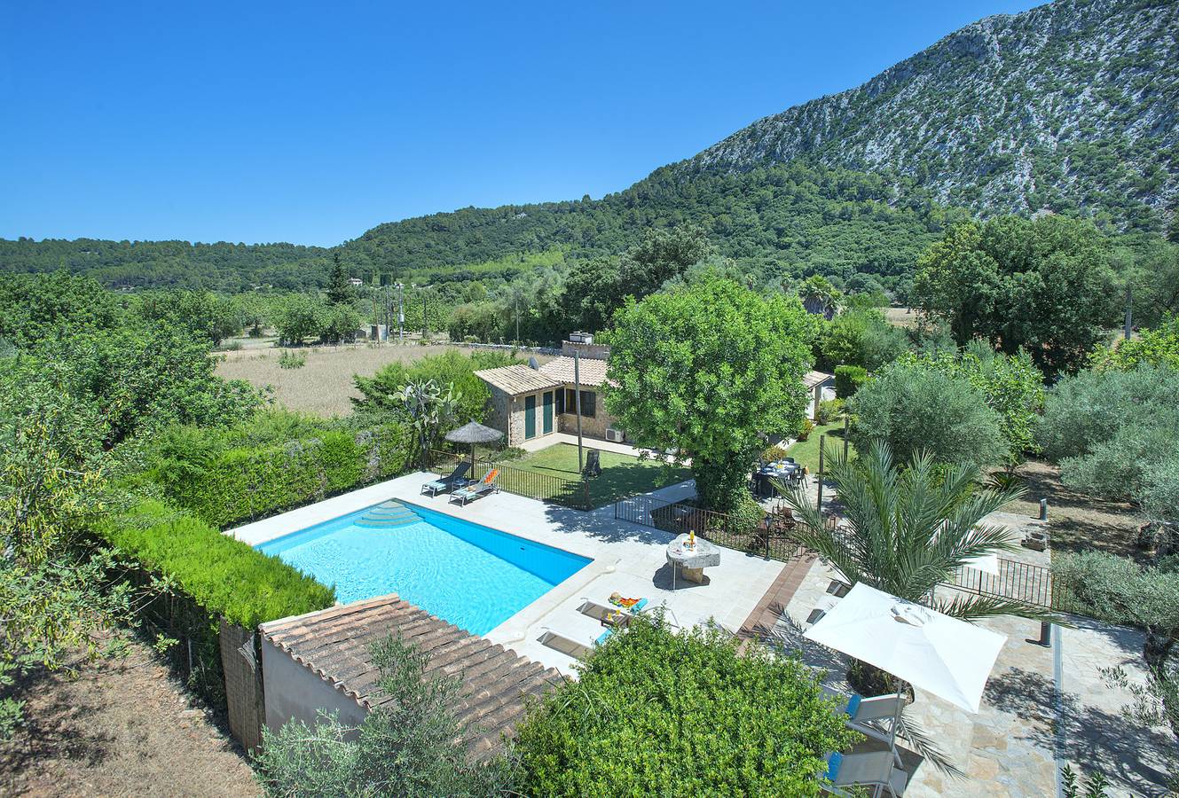 Villa Pau - Mountain Views And Nature in Torrent de la Vall d'en Marc, Pollença