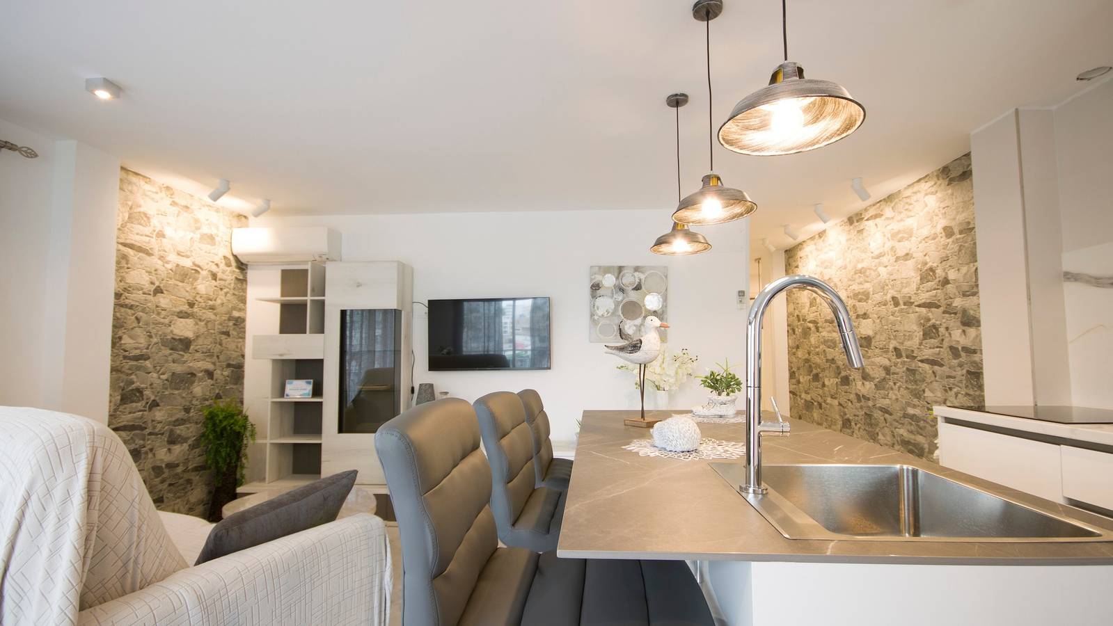 Appartement entier, Appartement 'Lliteras 3B Ref 9004' avec vue sur mer, Wi-Fi et climatisation in Cala Millor, Son Servera