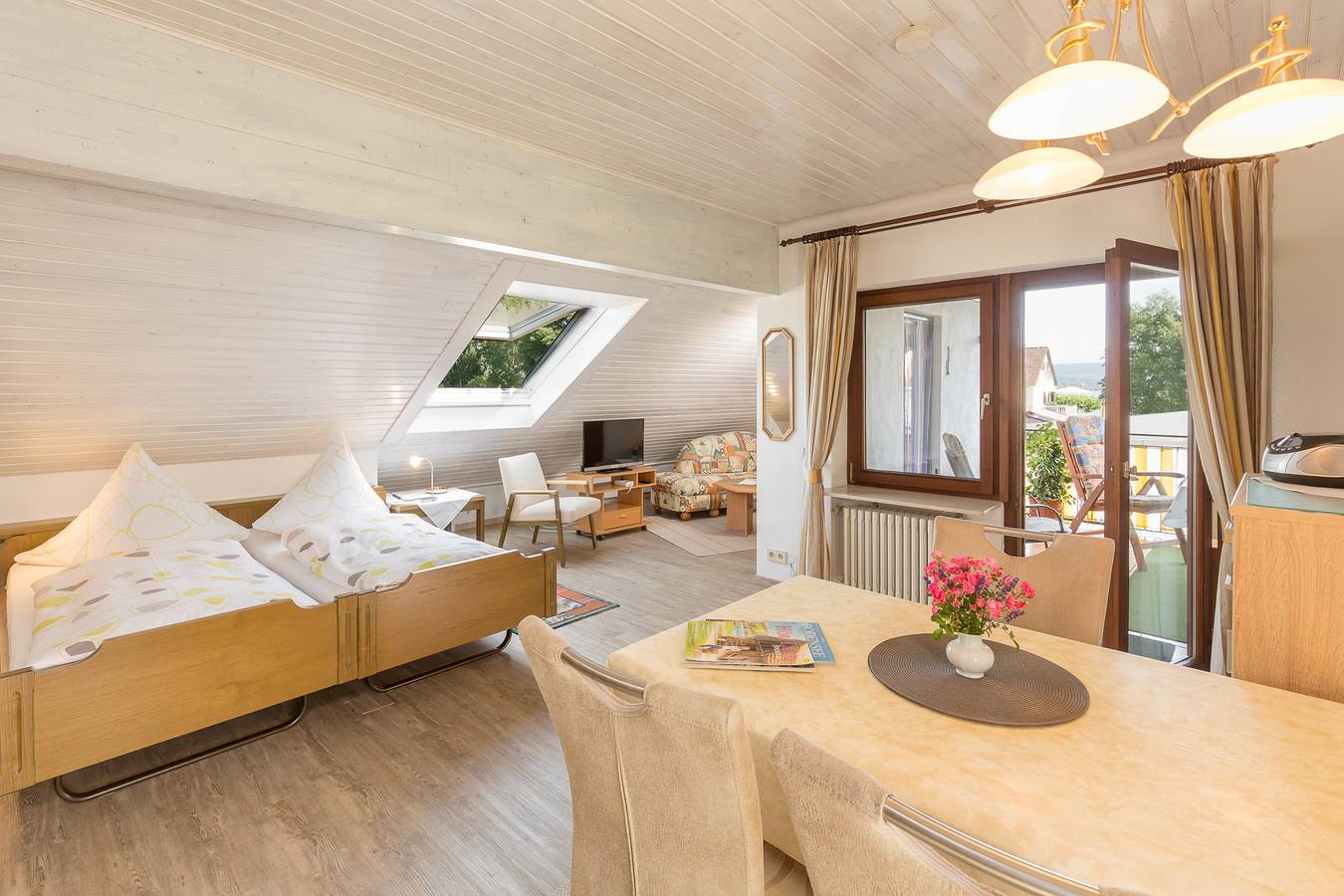 Ganze Ferienwohnung, Ferienwohnung Ursula Billi - Ferienwohnung  App. 52 qm in Moos, Untersee