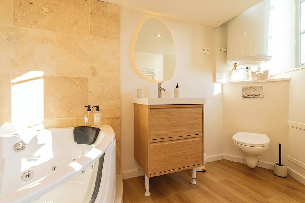 Apartamento entero, The O de Saône, a romantic getaway in Trévoux, Ain