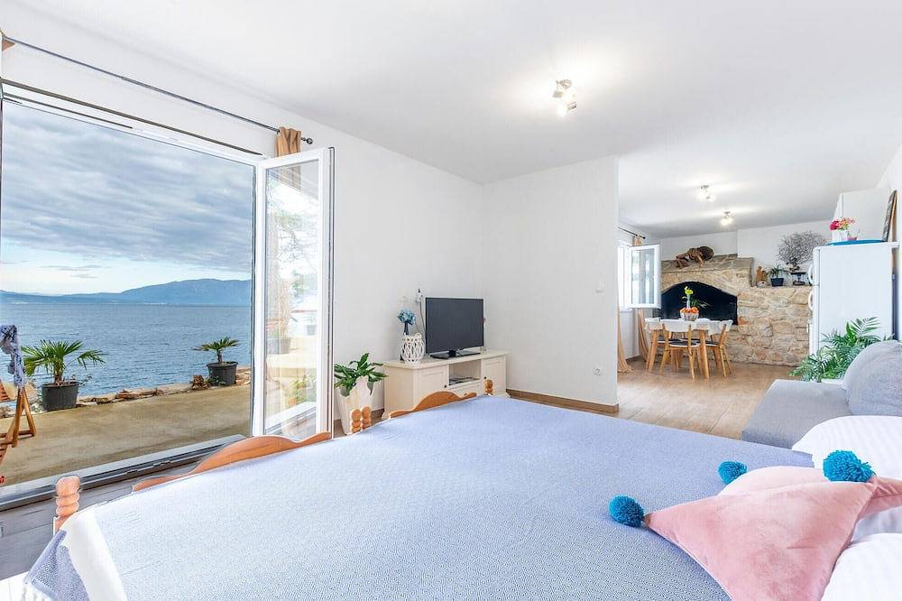 Geheel appartement, Leuke studio in Poljica met Wifi in Hvar