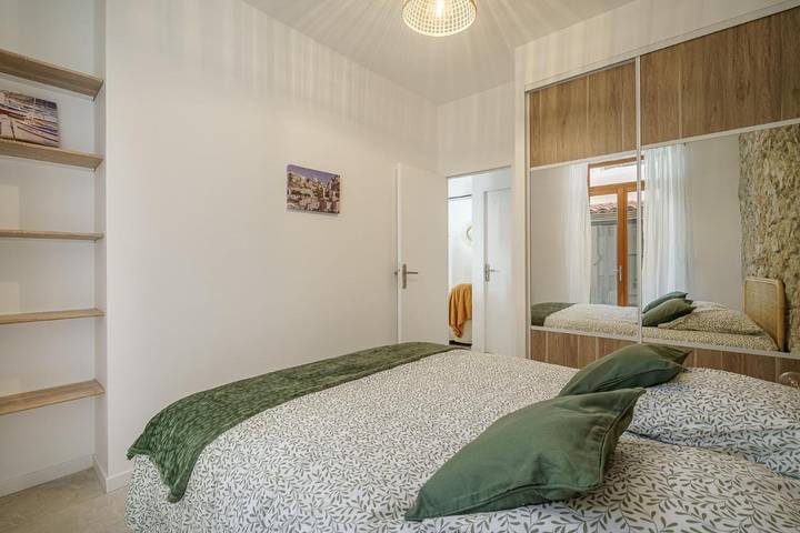 Gîte pour 4 personnes, avec Terrasse dans Vauban - 2