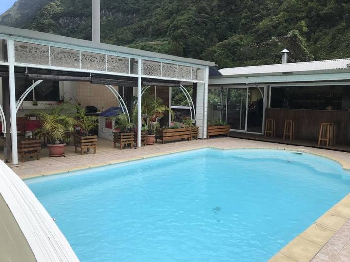 Chambre d’hôte pour 5 personnes, avec piscine ainsi que jardin et vue à Salazie - 3