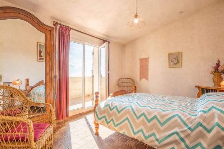 Location de vacances pour 8 personnes, avec jardin et piscine à Gattières - 3