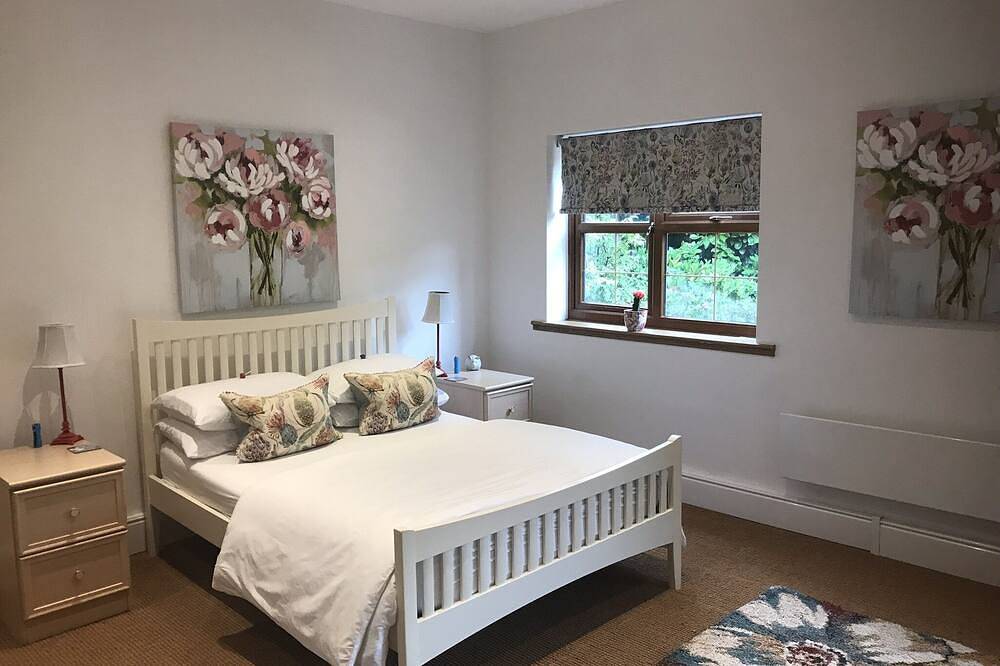 Entire apartment, Luxury Private Apartment in Sherwood Forest, Nottinghamshire