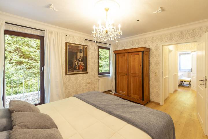 Ferienwohnung für 4 Personen, mit Garten in Bad Urach