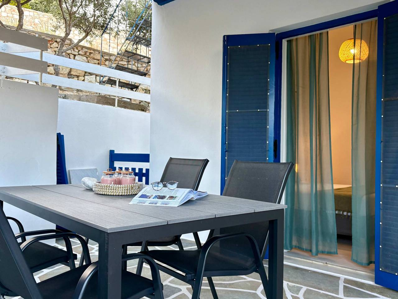 Apartamento entero, Origins Iii | Modern Seaside Studio in Piso Livadi in Paros