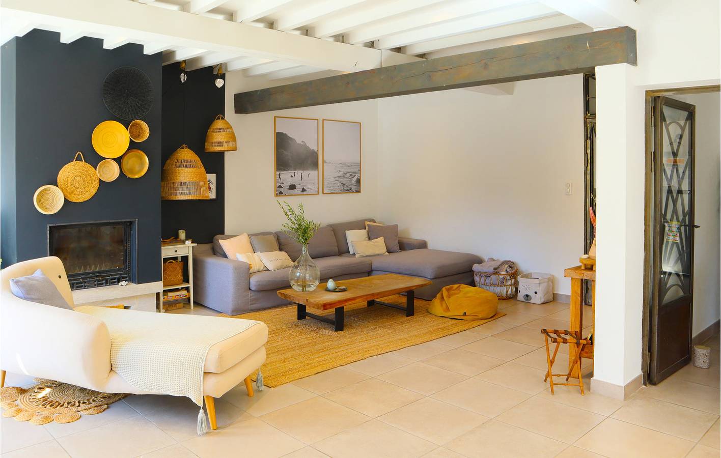 Acogedor apartamento con piscina, jardín y WiFi | a 1,5 km de Saint-Didier in Pernes-les-Fontaines, Parque natural regional del Mont Ventoux