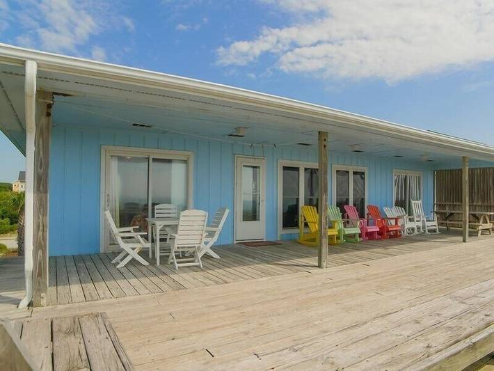 Vacation rental for 10 people, with terrace in Topsail Island