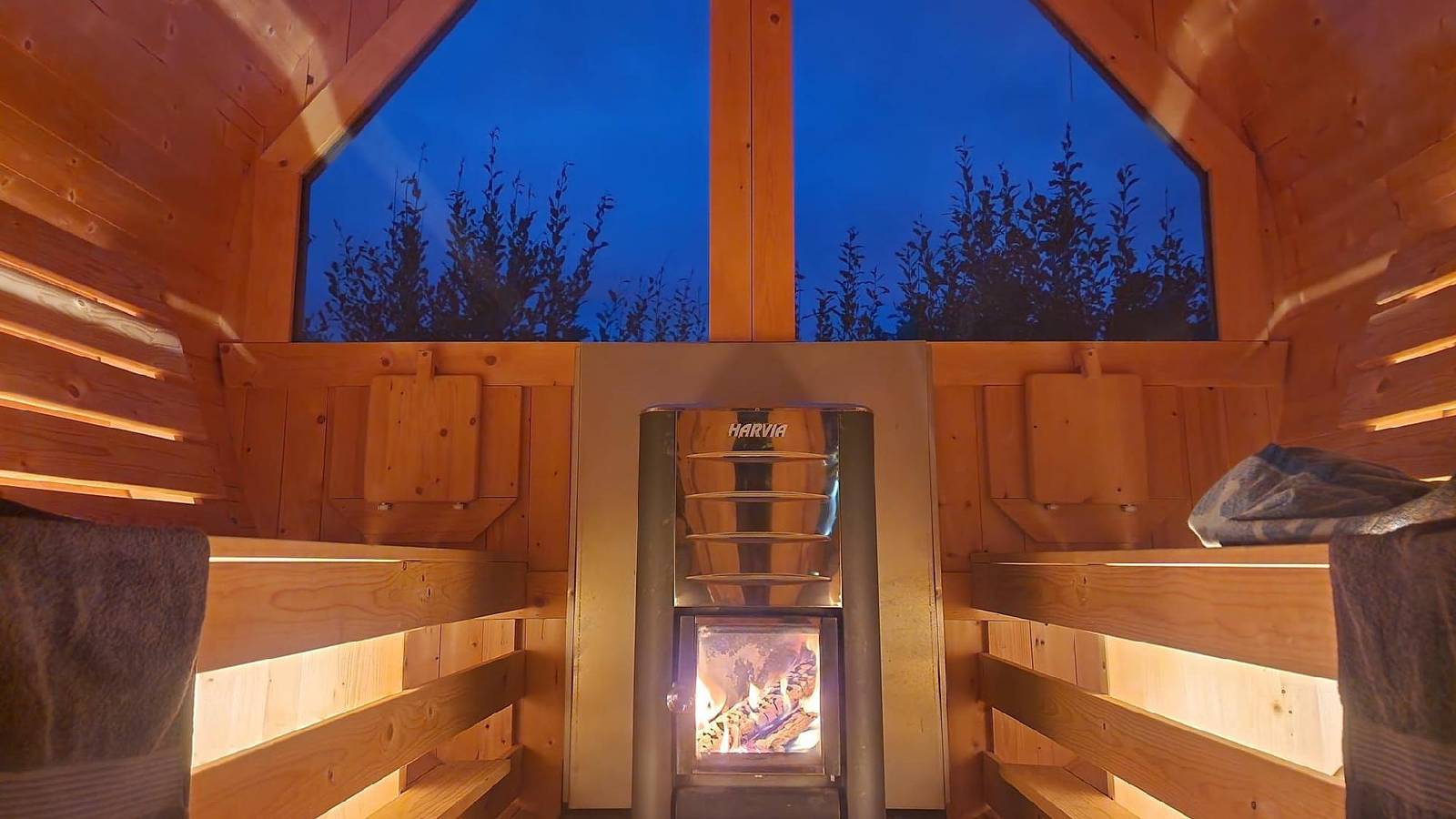 Villa Hugo mit Saunafass in Lappland (Schweden)