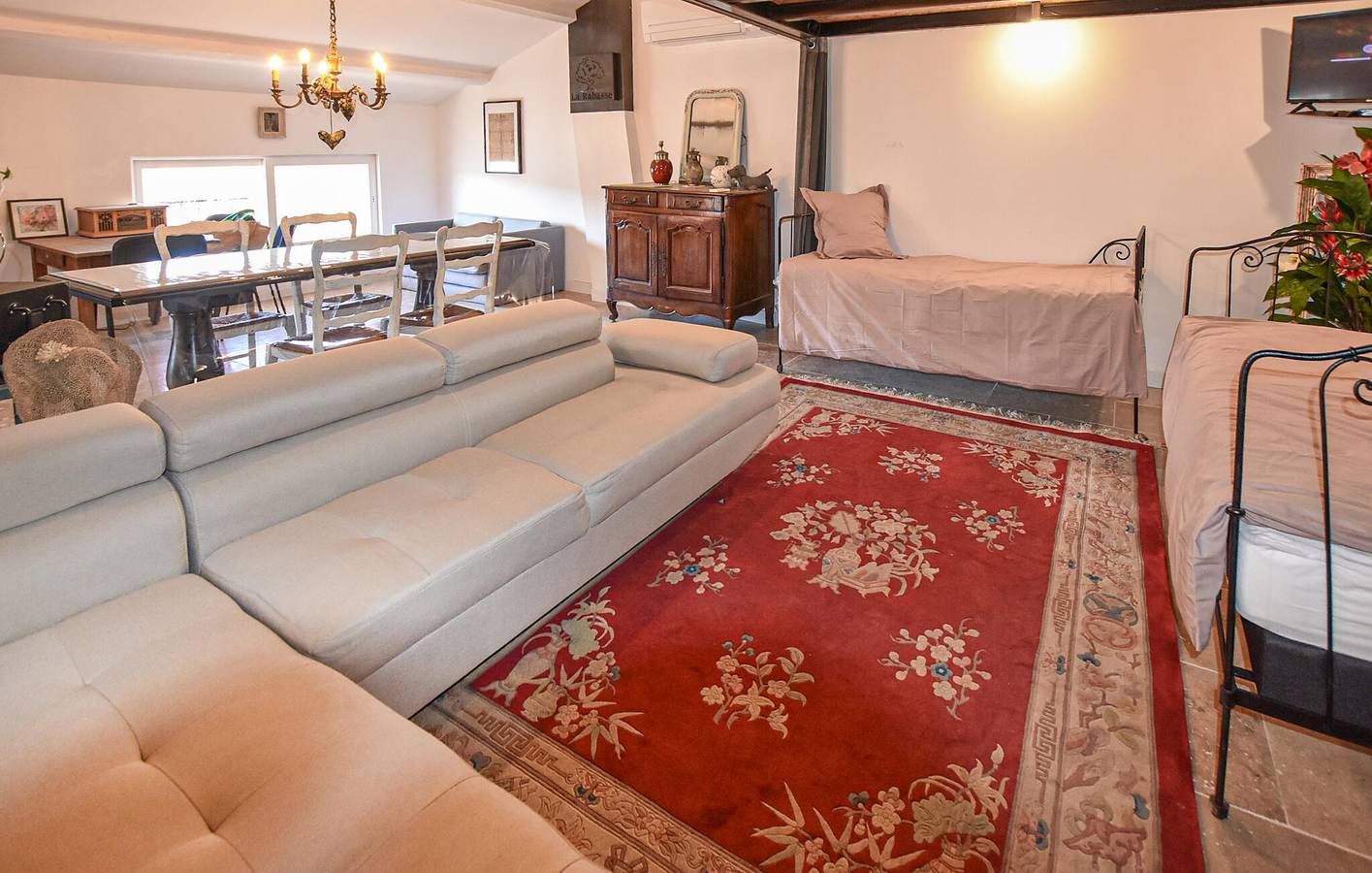 Spacieux appartement de 120 m² avec climatisation et place de parking près de Montagnac-Montpezat in Montagnac-Montpezat, Alpes-de-Haute-Provence