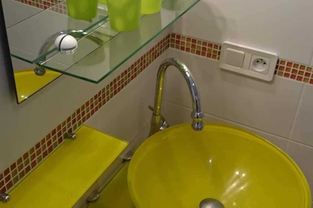 Appartement entier, Bel appartement dans une maison  au cœur de la Provence in Annot, Région Castellane