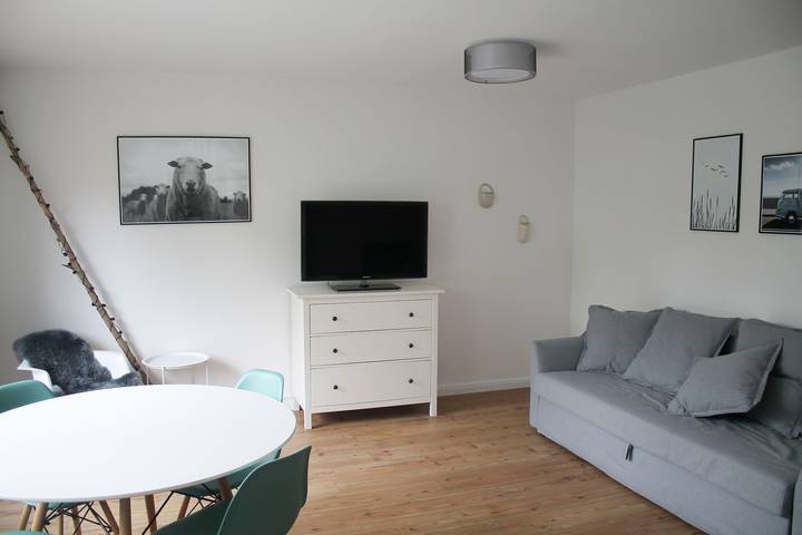 Ferienwohnung für 4 Personen, mit Terrasse und Garten in Tating