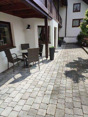 Ganze Wohnung, Gästewohnung Mühlstein - Gästewohnung mit Terrasse in Hohenthann, Ostbayern