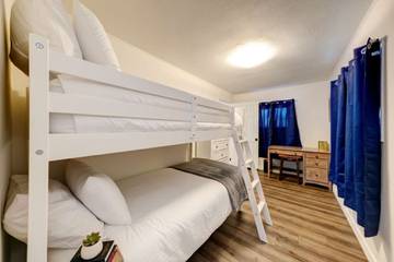 Vacation Rental for 6 Guests in Bighorn National Forest, Wyoming, Picture 1