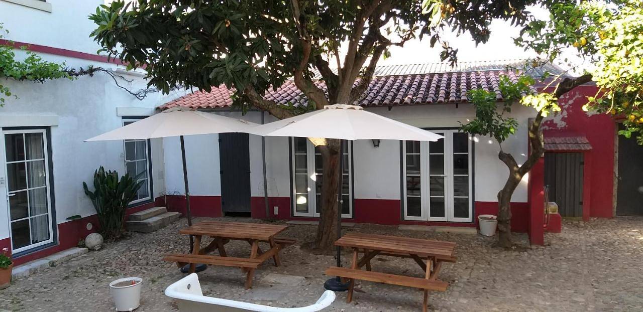 Two-Bedroom Suite in Coruche, Fajarda e Erra, Distrito de Santarém