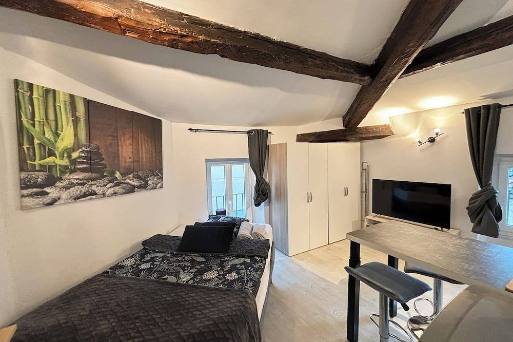 Entire apartment, Studio Cocooning et Confortable in Annonay, Tournon-sur-Rhône region