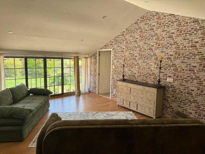 Location de vacances pour 7 personnes, avec Jacuzzi ainsi que Terrasse et Jardin à Biziat - 3
