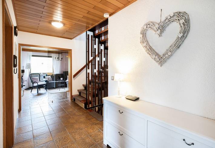 Ferienwohnung für 10 Personen, mit Balkon und Terrasse sowie Garten in Lahntal-Westerwald - 4