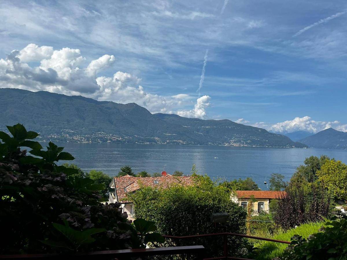 Ganze Wohnung, Residenza vista lago mozzafiato in Castello Valtravaglia, Castelveccana