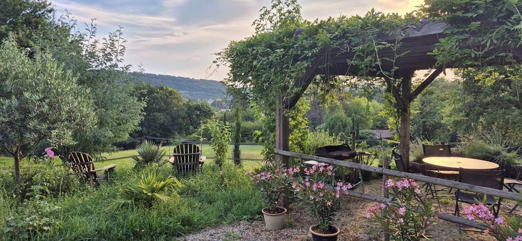 Gîte pour 2 personnes, avec jardin et balcon dans le Lot - 4