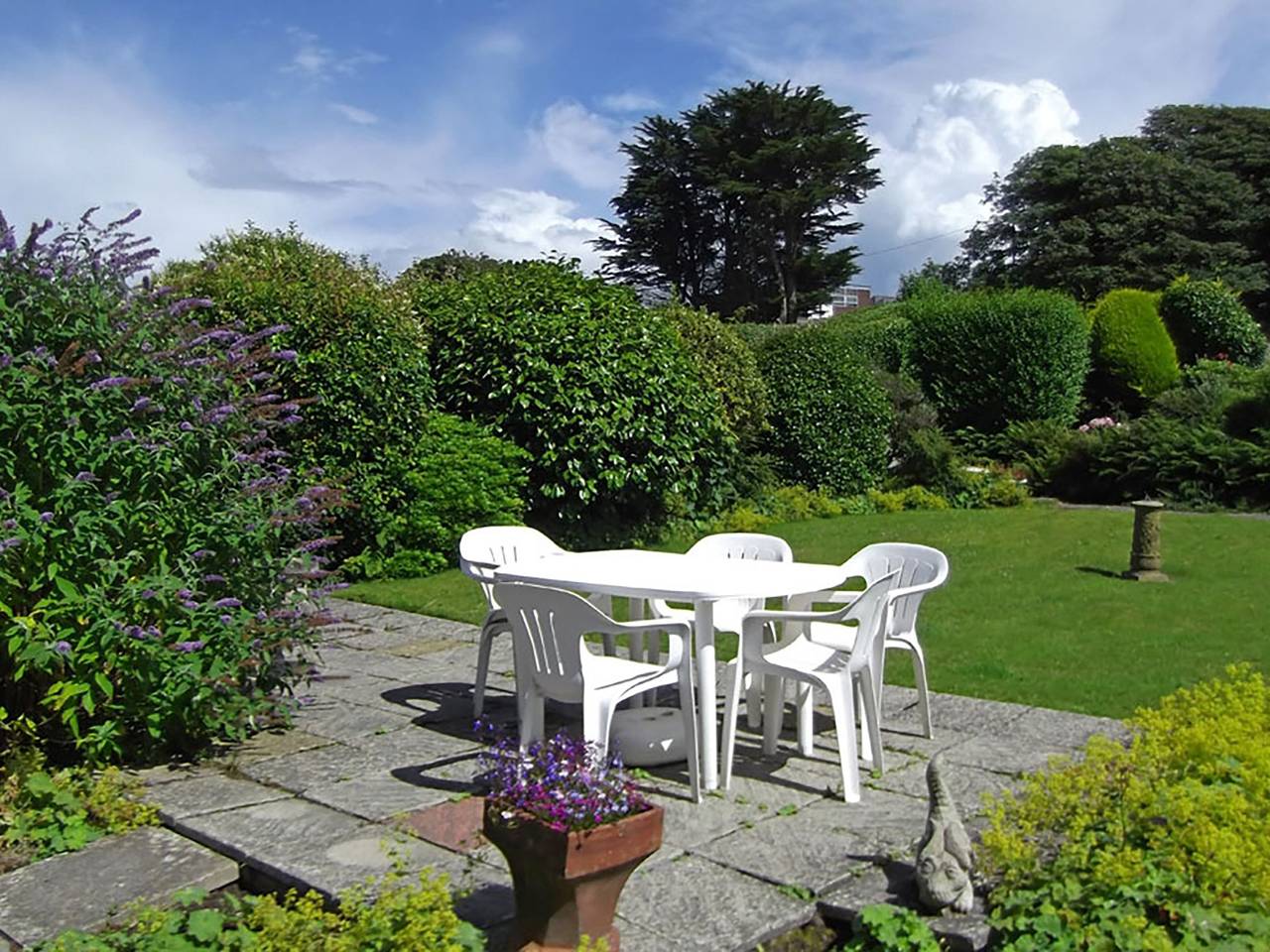Mor Edrin in Criccieth, Gwynedd
