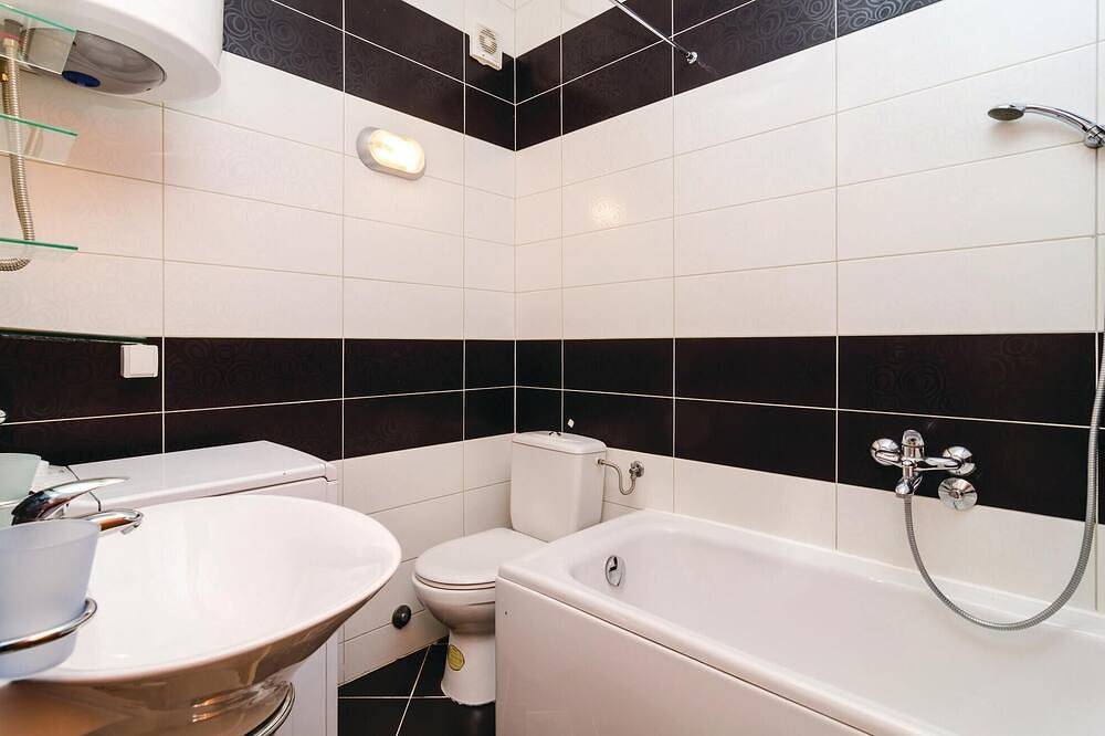Entire apartment, Cozy apartment in Baosici in Baošići, Bay of Kotor
