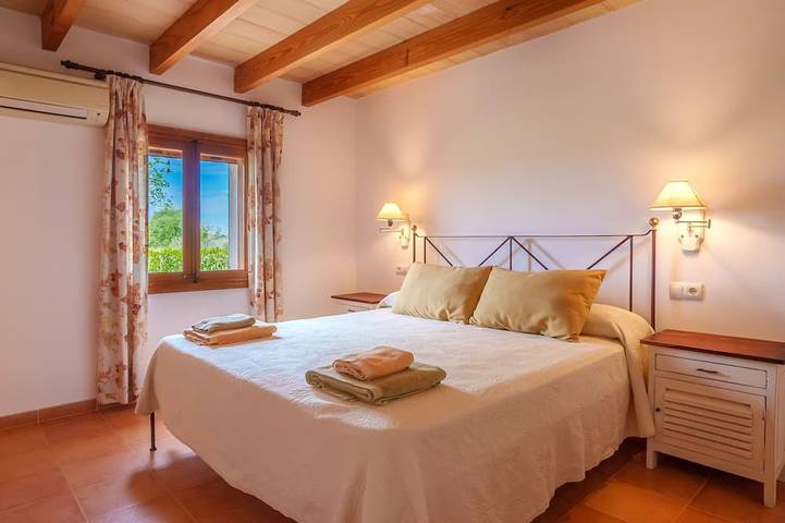 Luxus-Finca für 4 Personen, mit Pool und Garten in Es Trenc - 2