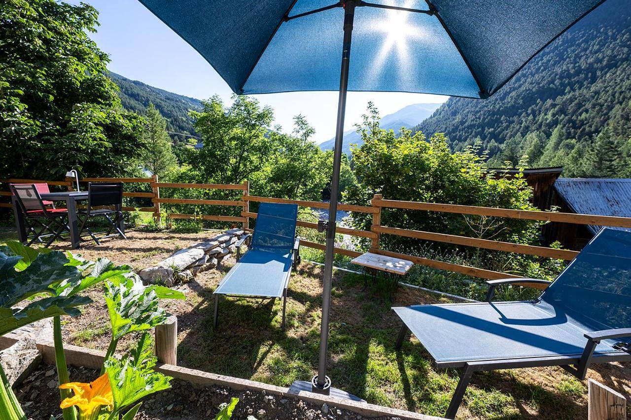 Appartement entier, One-Bedroom Apartment in Château Queyras, Château-Ville-Vieille