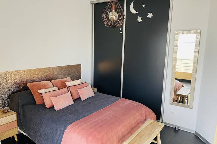 Gîte pour 2 personnes, avec balcon dans Plage Du Lavandou Le Lavandou - 3