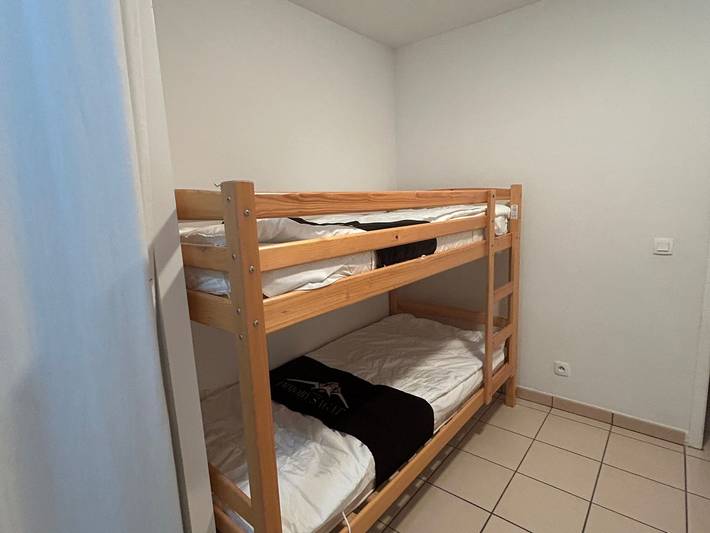 Appartement entier, Appart 6 pers avec Parking privé, près du Lac et ski in Super Besse, Besse-et-Saint-Anastaise