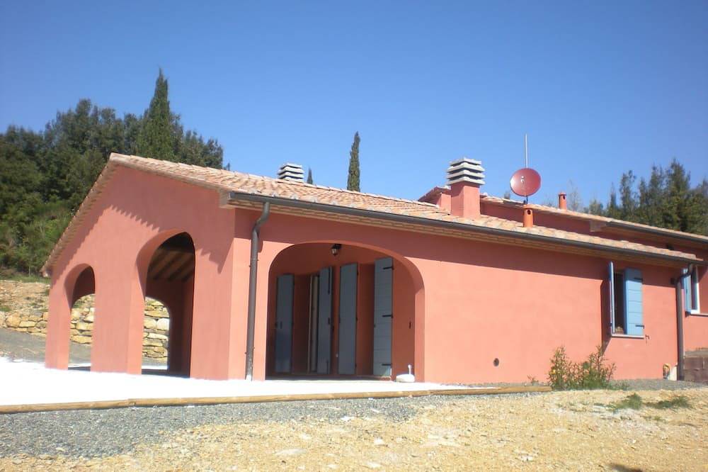 Villa for groups and families, with Private Pool in Monteverdi Marittimo in Monteverdi Marittimo, Etruskische Küste