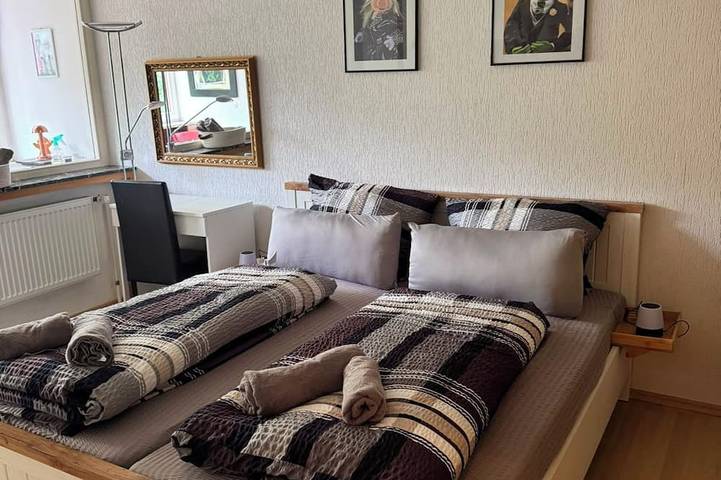 Ferienwohnung für 4 Personen, mit Balkon in Leverkusen