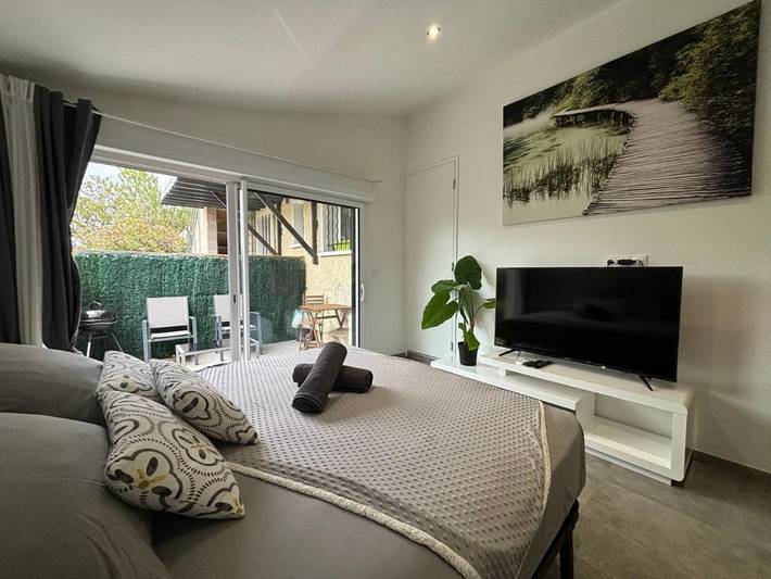 Gîte pour 2 personnes, avec terrasse à Gignac-la-Nerthe - 4