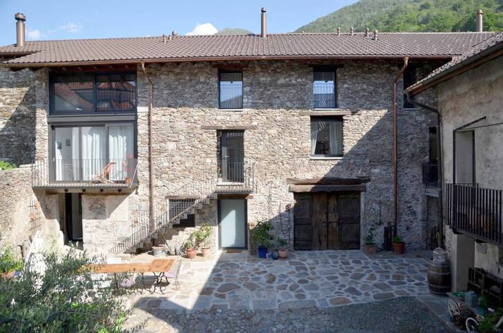 Chambre d’hôte pour 2 personnes, avec jardin et vue dans Canton du Tessin