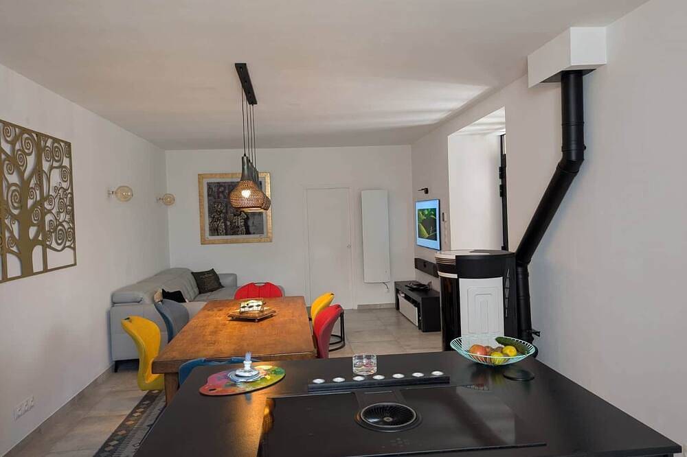 Chambres de Saint Alban. Pets are welcome. in Saint-Alban-Auriolles, Ardèche
